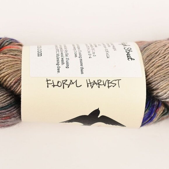 Swift High Street Fingering Weight Yarn SW Merino Silk 438 Yds Floral Harvest - Picture 4 of 4